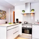 Apartamento Feelathome Center