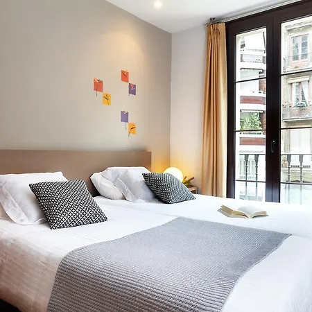 Feelathome Center Barcelona