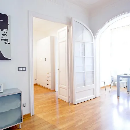 Feelathome Center Apartment *