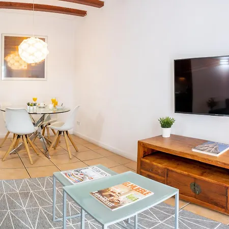 Apartment Feelathome Center