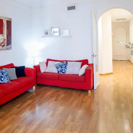 Feelathome Center Apartment